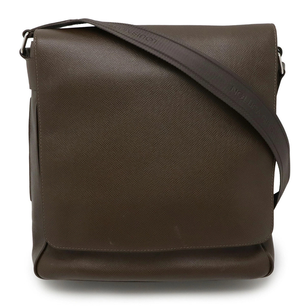 LOUIS VUITTON Taiga Milo Messenger Crossbody Leather Grizzly Brown